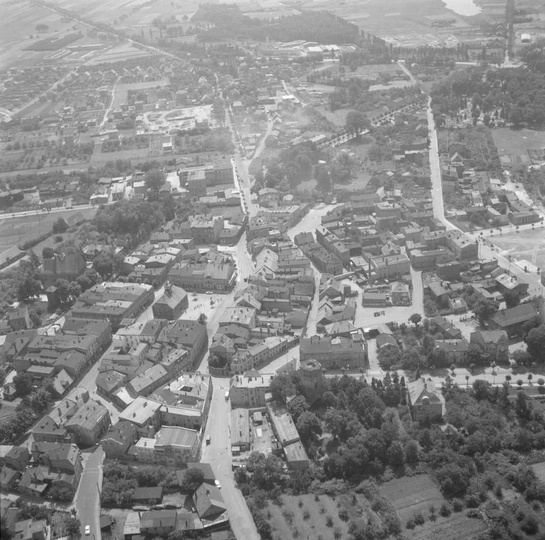 widok ogólny zespołu od strony płn.-zach.
Typ: Fototeka
Autor: Zbyszko Siemasz..., stare zdjęcia - 