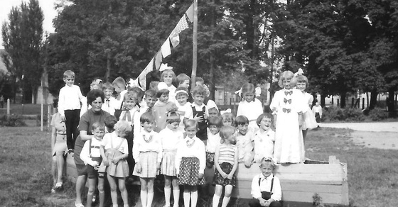 Przedszkole nr 1 w Ostrzeszowie przy ulicy Kościuszki 2. Rok 1967. Ze